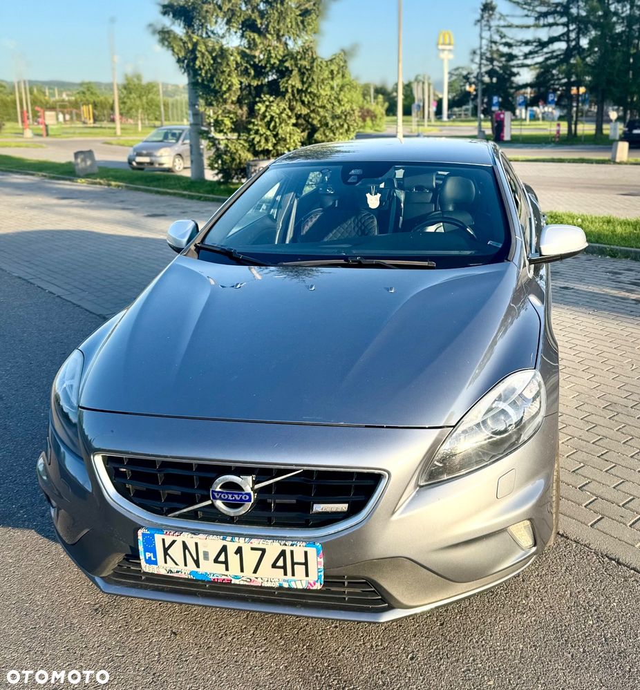 Volvo V40 D4 Drive-E Summum - 1