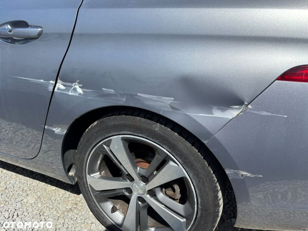 Peugeot 308 PureTech 130 Stop & Start Allure - 16