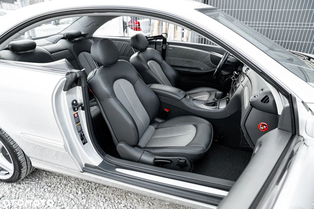 Mercedes-Benz CLK 320 Avantgarde - 37