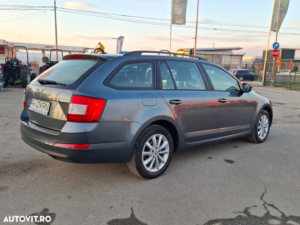 Skoda Octavia 1.6 TDI (Green tec) DSG Ambition - 4