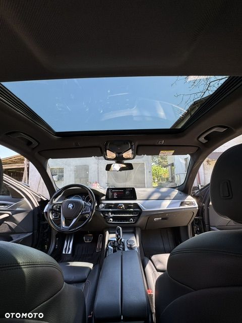 BMW Seria 5 520d M Sport Edition - 25