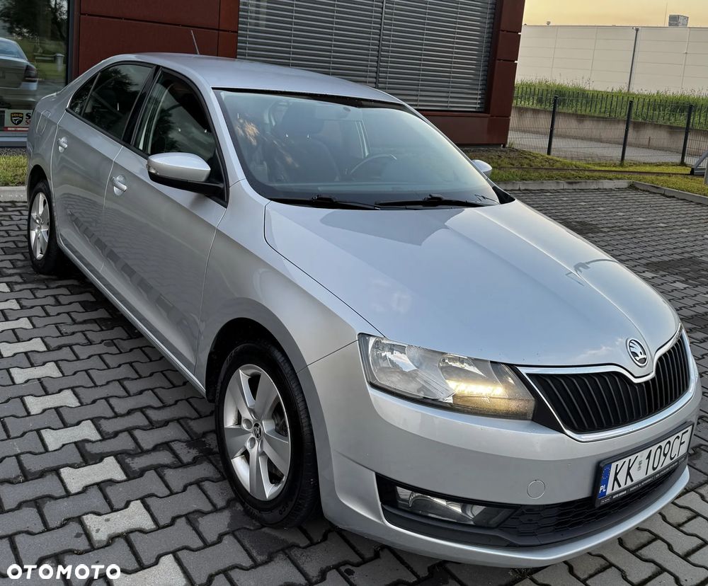 Skoda RAPID 1.0 TSI Ambition - 10