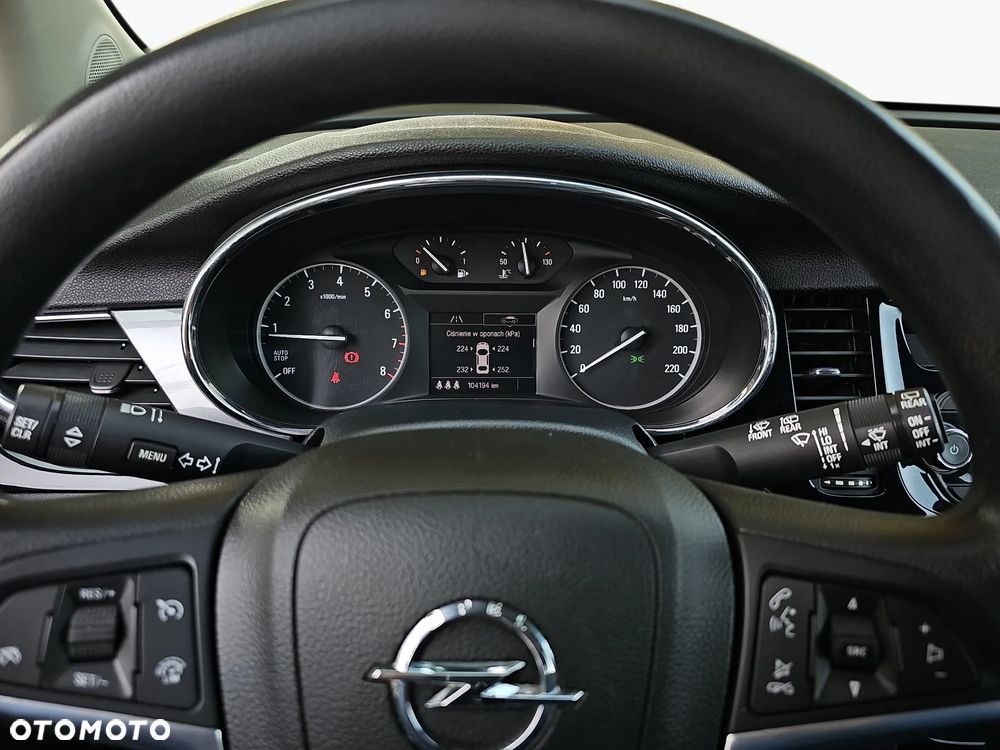 Opel Mokka X 1.6 Essentia S&S - 18
