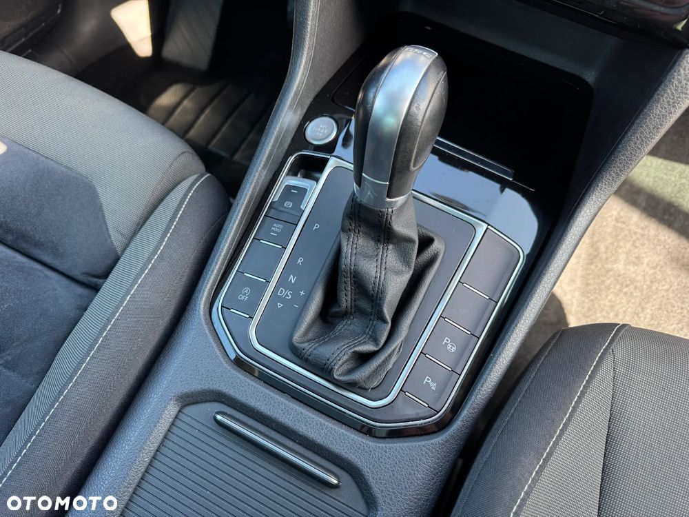 Volkswagen Golf Sportsvan 2.0 TDI (BlueMotion Technology) DSG Highline - 26