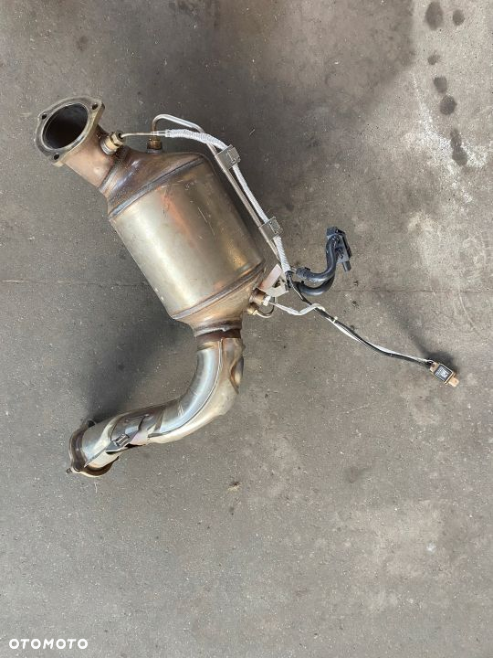 AUDI A6 C8 2.0 TFSI KATALIZATOR 8W0131765M