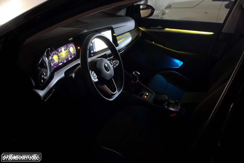 VW Golf Variant 1.0 TSI Life - 21
