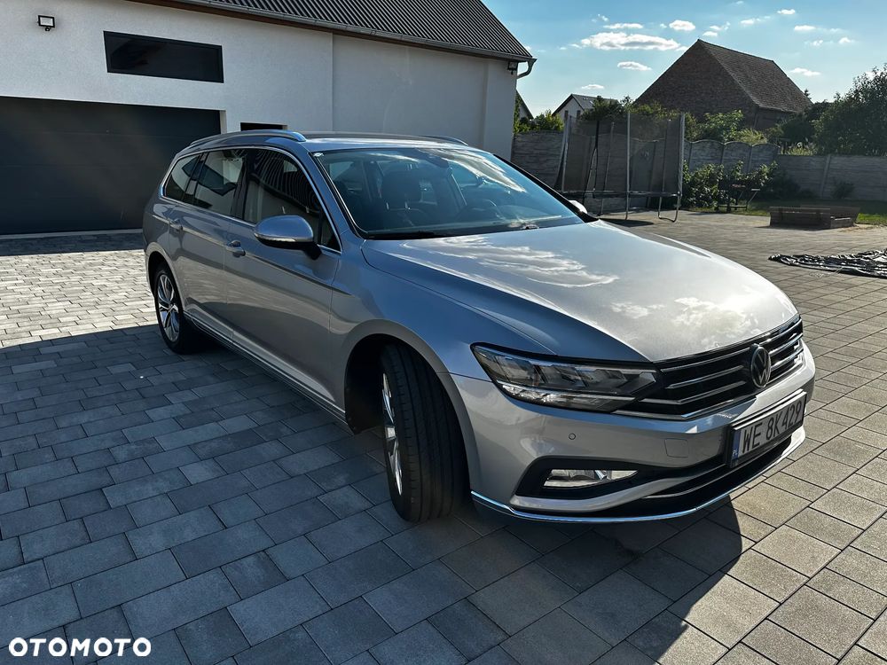 Volkswagen Passat 2.0 TDI Elegance DSG - 5