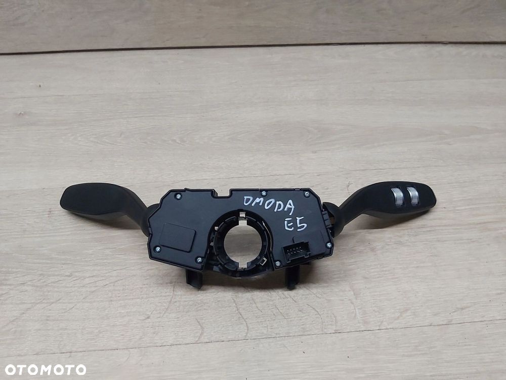 OMODA 5 E5 Jaecoo 7 przełącznik zespolony świateł manetka 808001659AA - 7