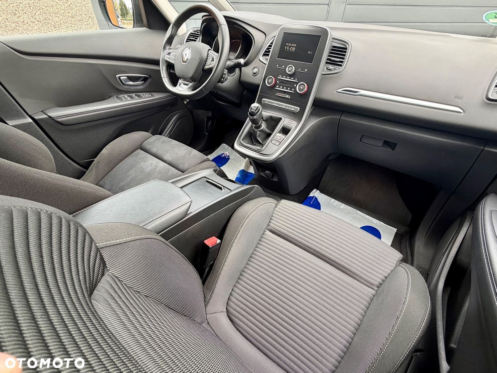 Renault Grand Scenic BLUE dCi 120 BUSINESS EDITION - 27