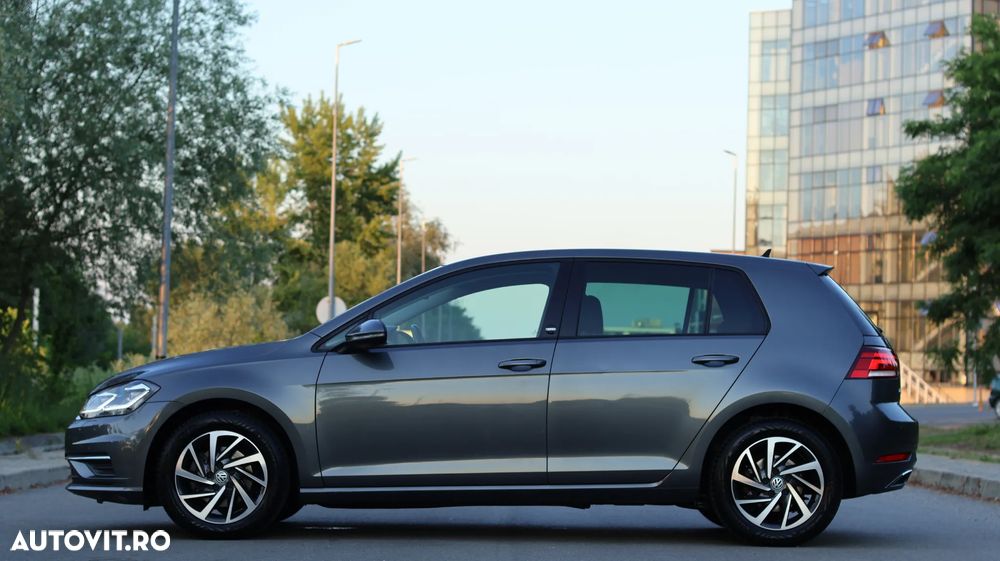 Volkswagen Golf 1.5 TSI ACT DSG Sound - 29