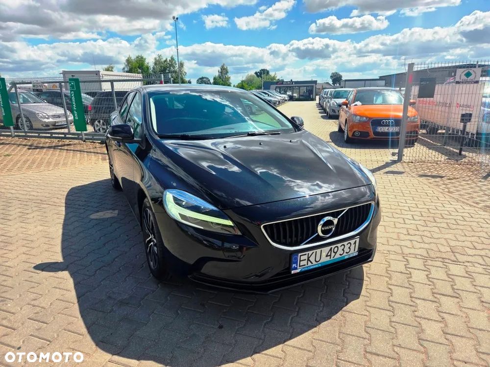 Volvo V40 D2 Momentum - 25