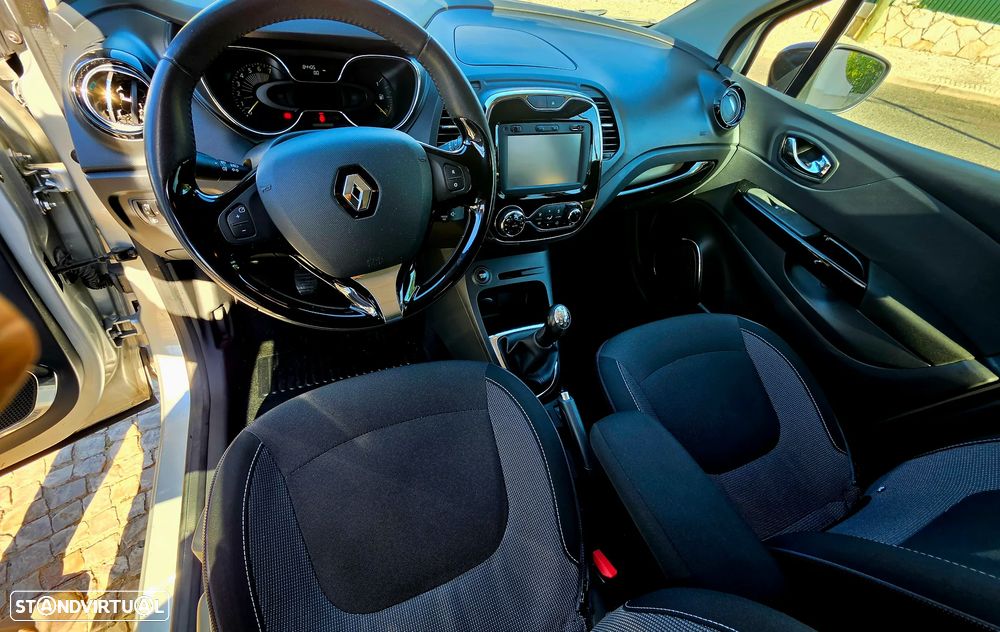 Renault Captur 0.9 TCE Exclusive - 16