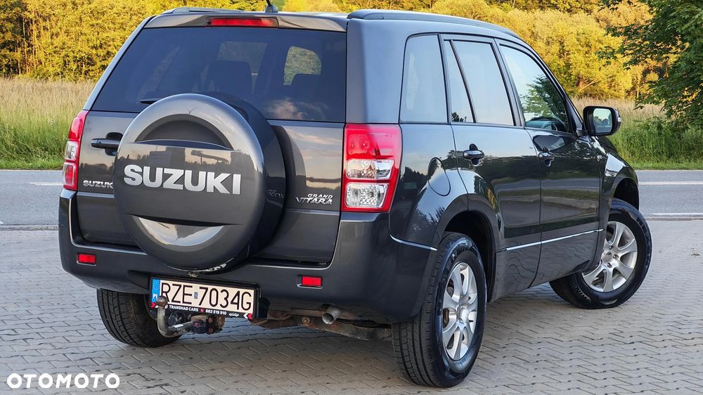 Suzuki Grand Vitara 1.9 DDiS Comfort DPF Limited - 8