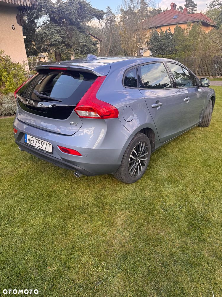 Volvo V40 D3 Drive-E SCR Momentum - 6