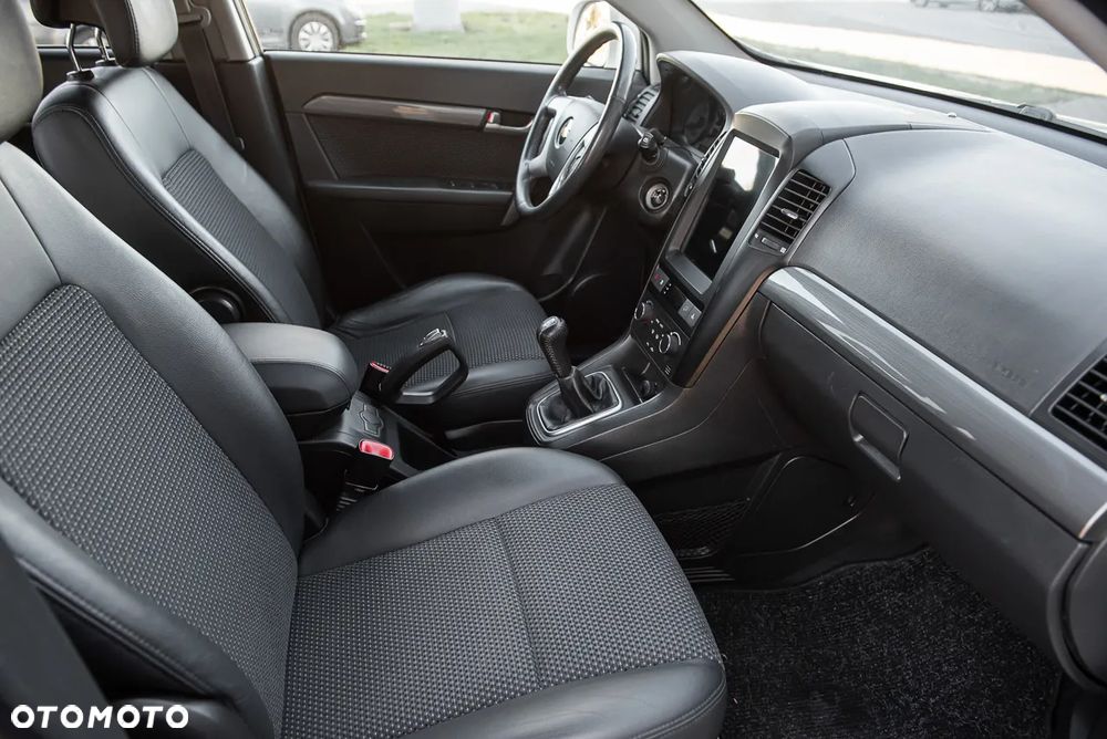 Chevrolet Captiva - 29
