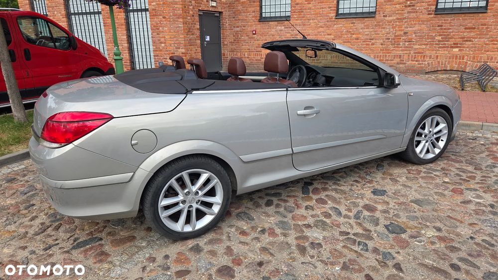 Opel Astra 1.8 Enjoy - 20