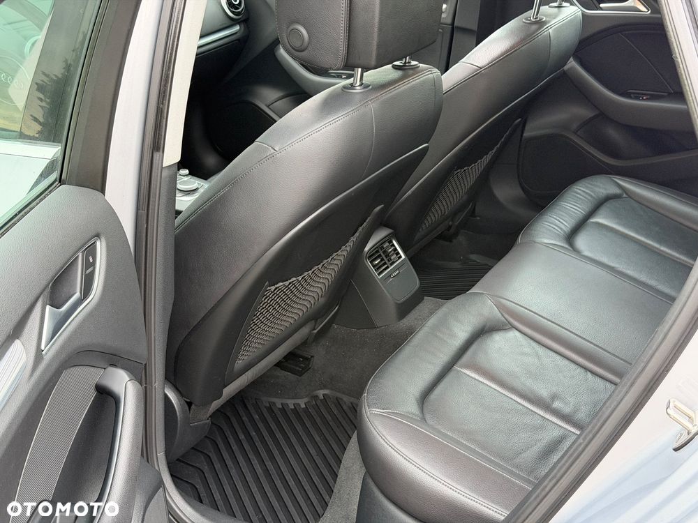 Audi A3 Limousine 1.8 TFSI S tronic Ambiente - 29