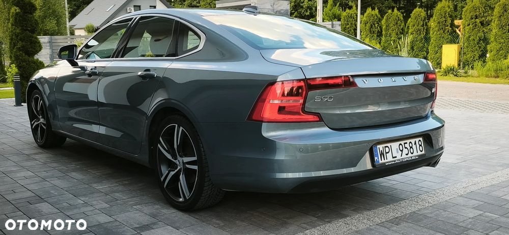 Volvo S90 D3 Momentum - 30