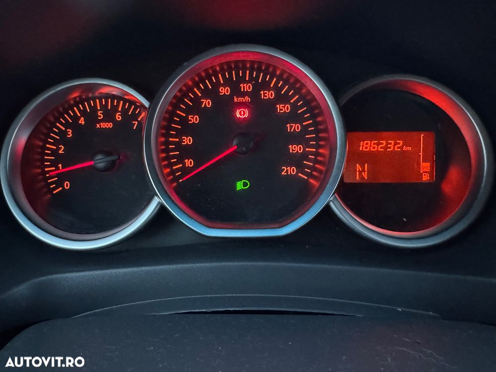 Dacia Logan TCe 90 S&S Easy-R Prestige - 9