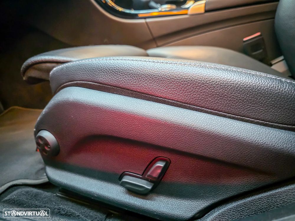 Mercedes-Benz C 180 d Station 9G-TRONIC - 29