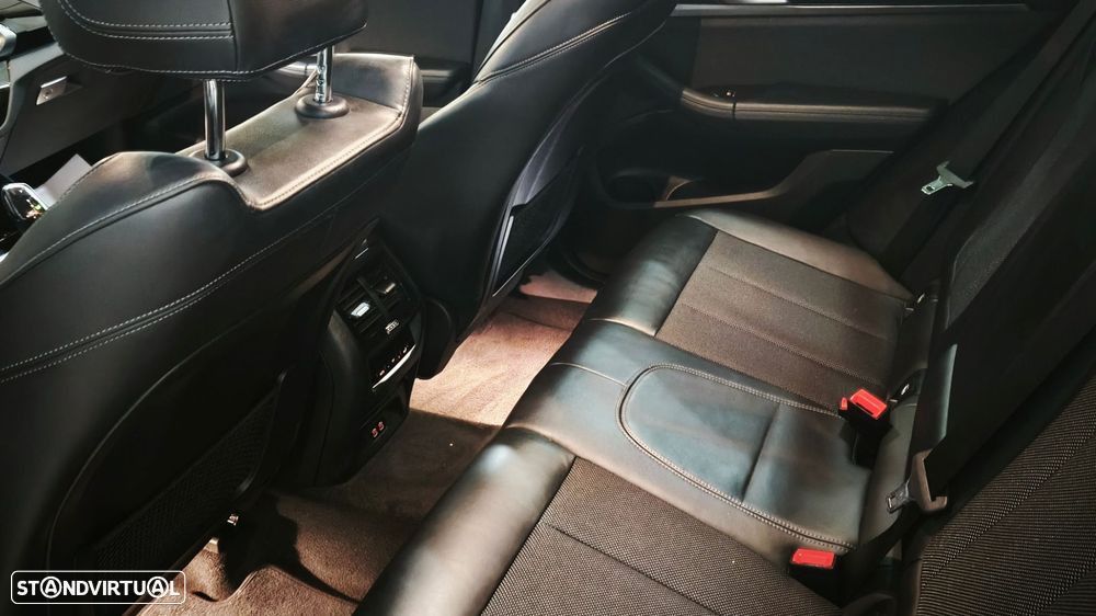 BMW X3 18 d sDrive Auto - 26