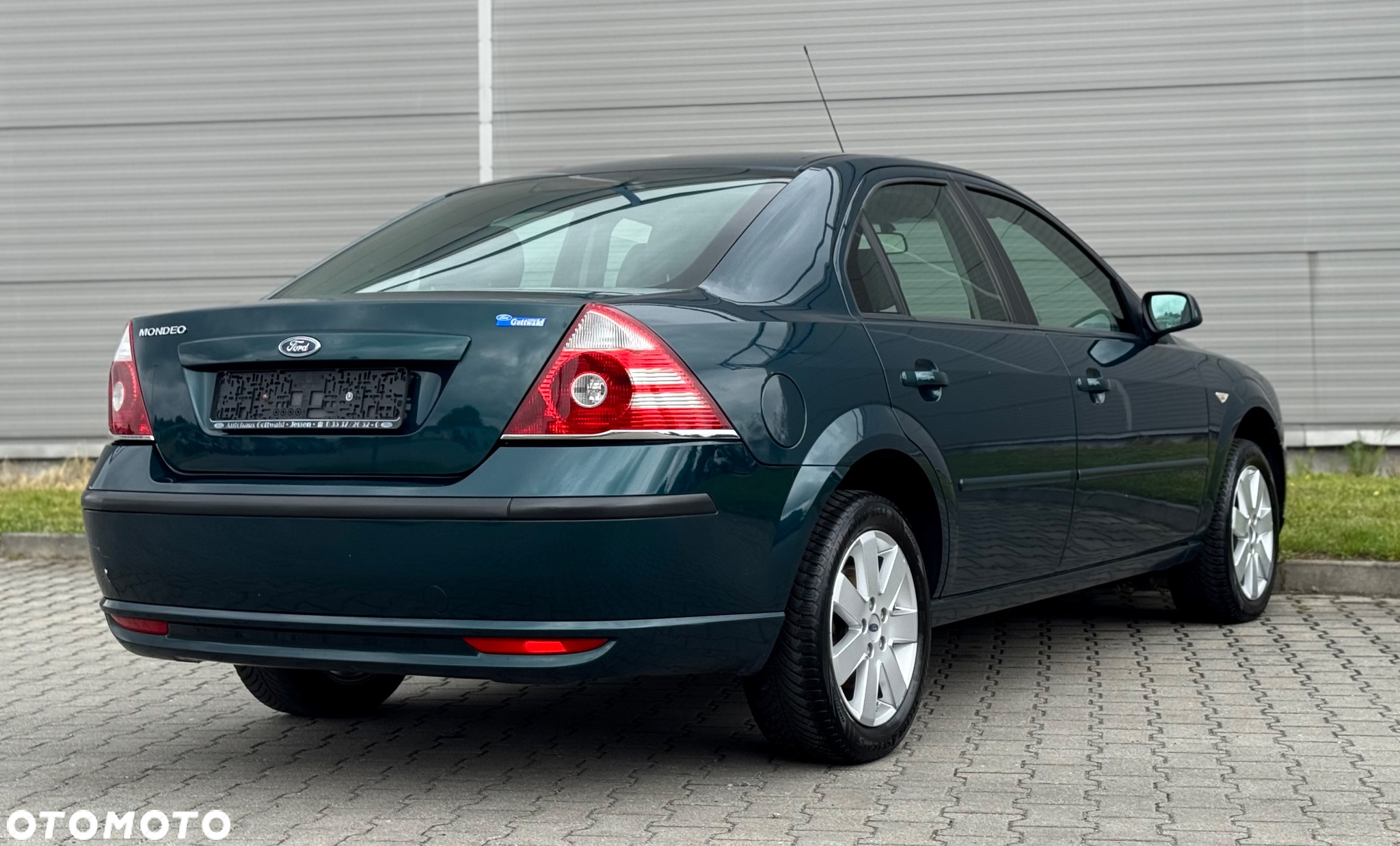 Ford Mondeo 1.8 X - 10