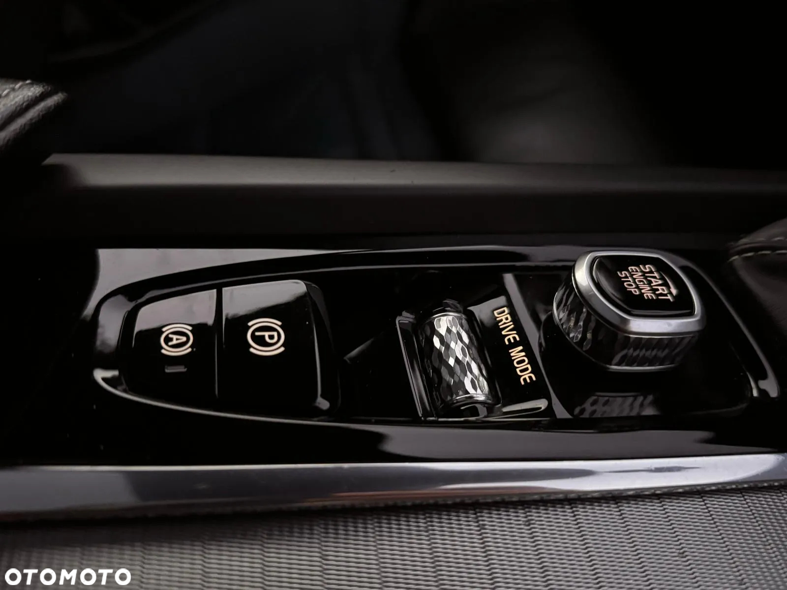 Volvo S60 T6 AWD R-Design - 22