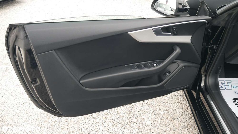 Audi A5 Cabrio - 16