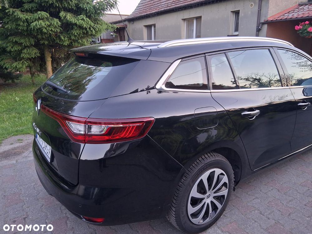 Renault Megane TCe 140 GPF EDC LIMITED - 9