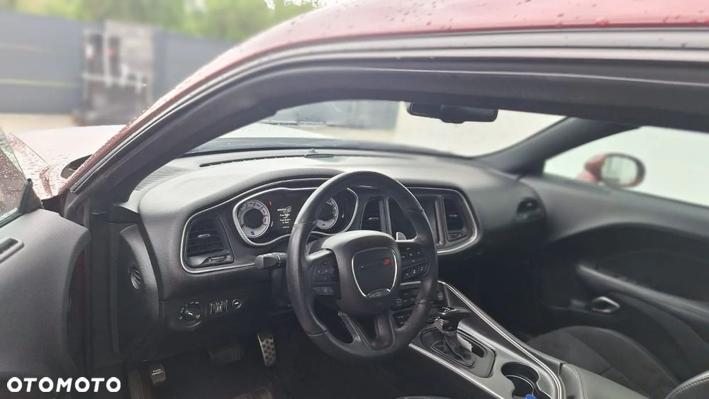Dodge Challenger 6.4 Scat Pack - 9