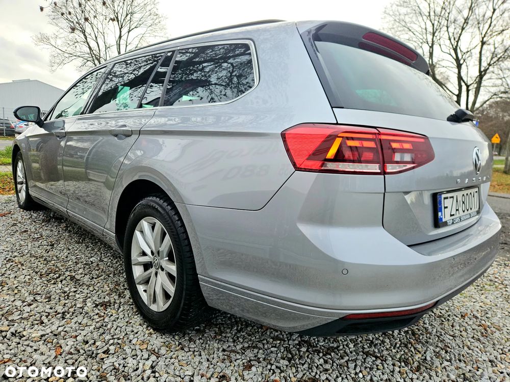Volkswagen Passat Variant ver-variant-2-0-tdi-scr-dsg-business - 12