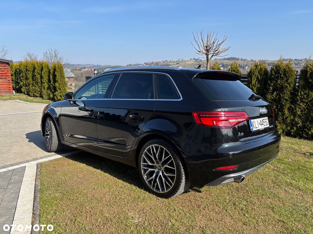 Audi A3 Sportback - 4