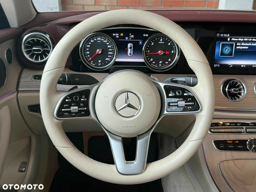 Mercedes-Benz Klasa E - 15