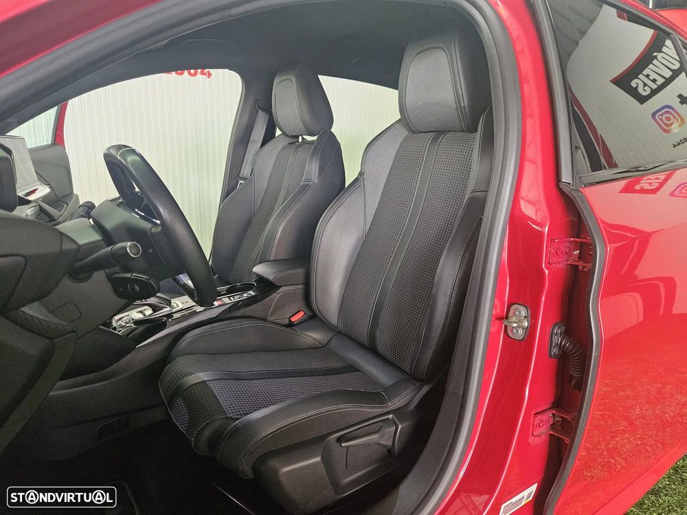 Peugeot e-208 50 kWh GT Pack - 14