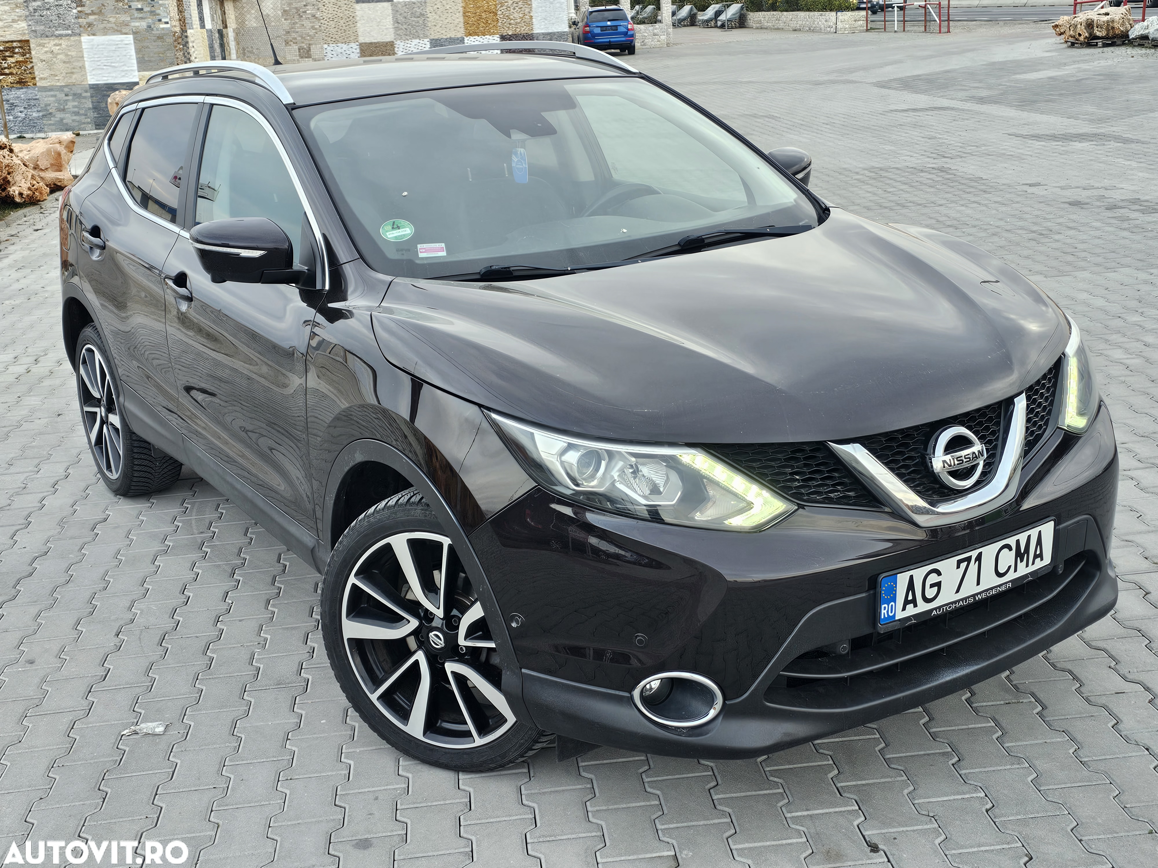 Nissan Qashqai 1.6 DCI ALL-MODE 4x4i TEKNA+ - 4