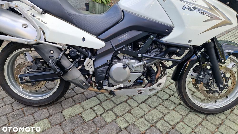 Suzuki V-STROM - 2