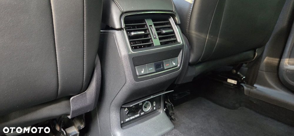 Skoda Kodiaq 2.0 TDI 4x4 L&K DSG - 11