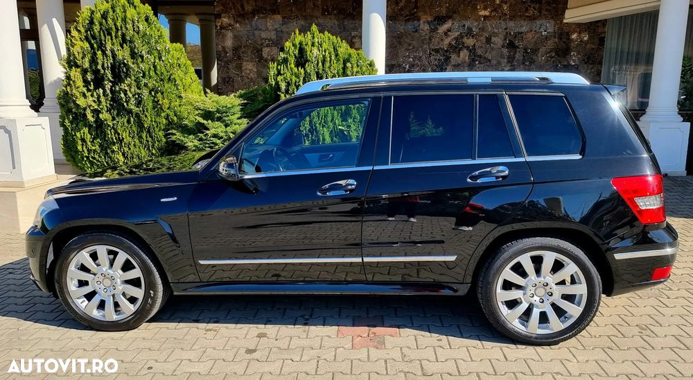 Mercedes-Benz GLK 220 CDI (BlueEFFICIENCY) - 2