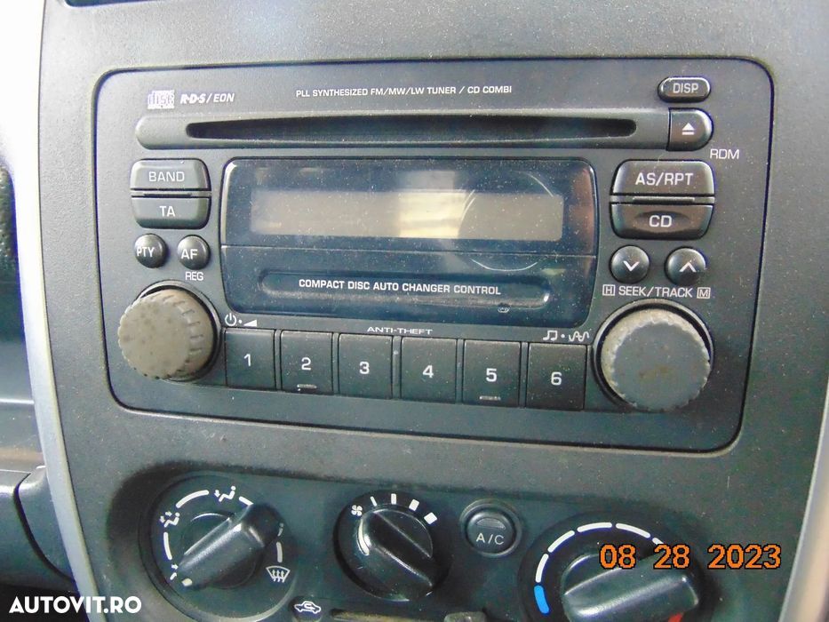radio Cd Suzuki Jimny original dezmembrez jimny 1.3 ac clima 4x4 - 1