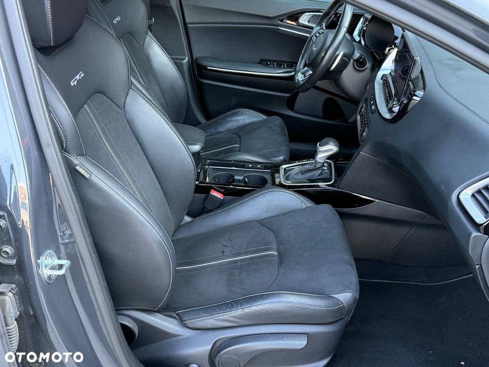 Kia ProCeed 1.5 T-GDI DCT7 OPF GT LINE - 29