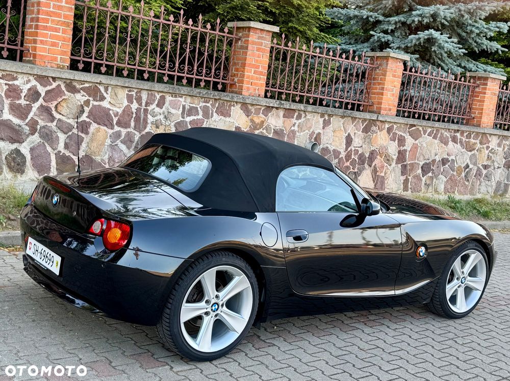 BMW Z4 3.0i - 9