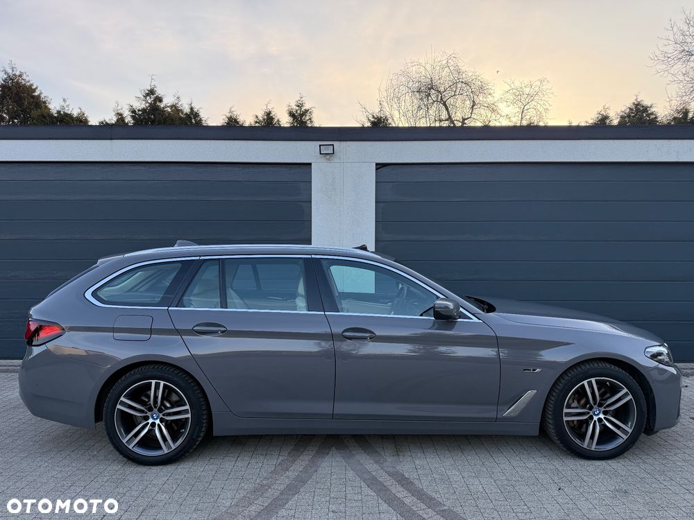 BMW Seria 5 530e M Sport sport - 8