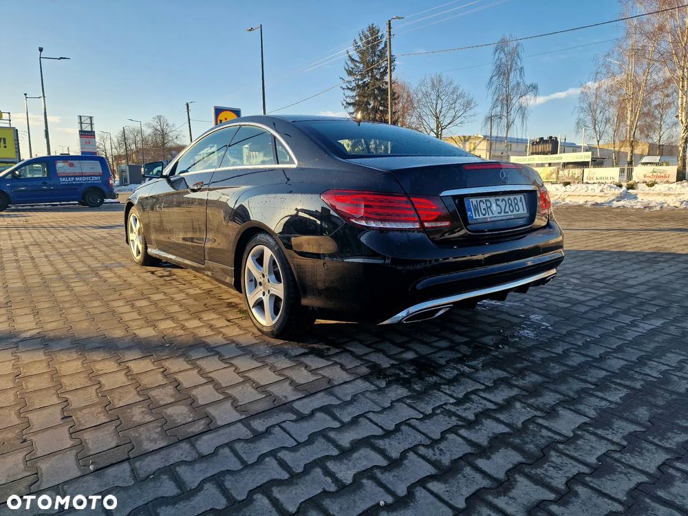 Mercedes-Benz Klasa E - 9