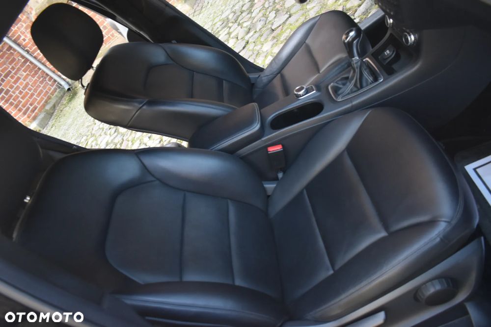 Mercedes-Benz Klasa B 180 (BlueEFFICIENCY) - 8