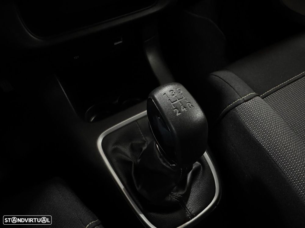 Citroën C3 1.2 PureTech Shine - 44