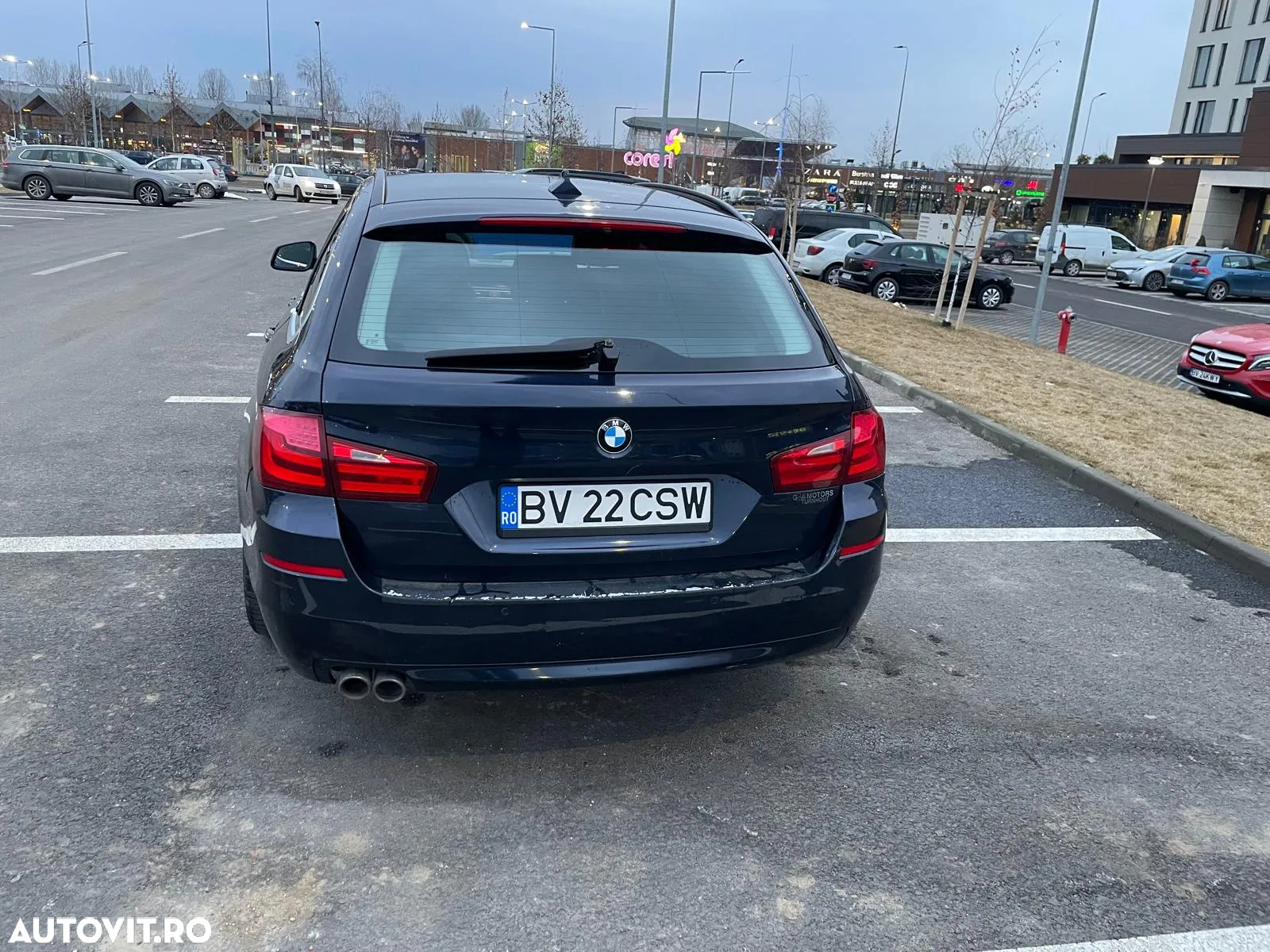 BMW Seria 5 520d Touring Aut. Edition Fleet - 3