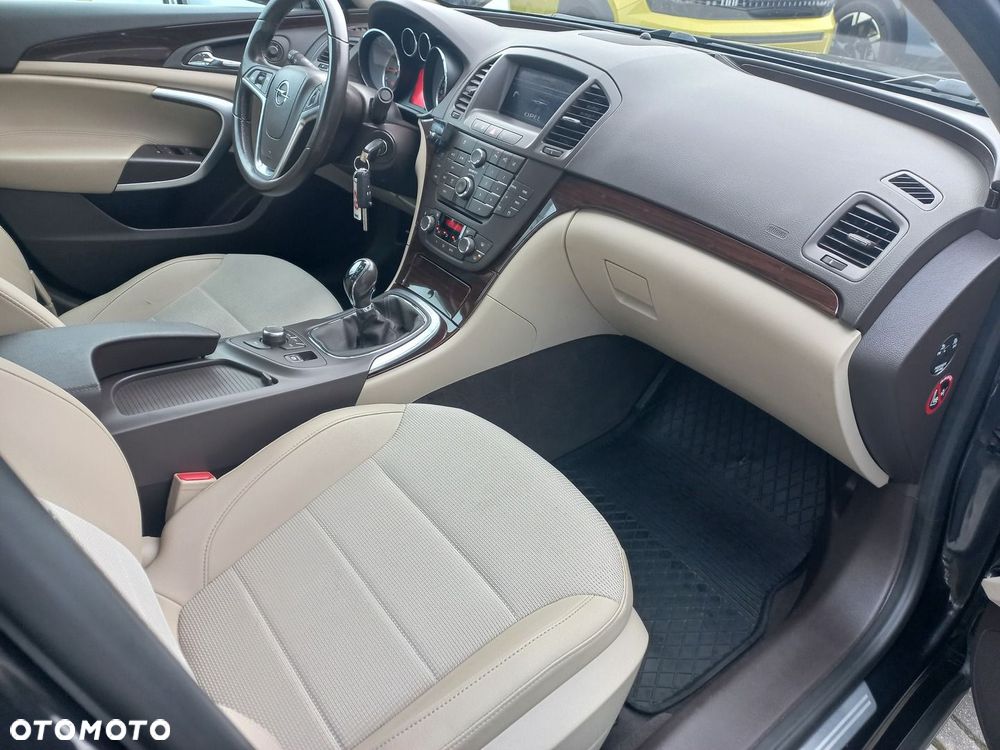 Opel Insignia 1.8 Cosmo - 14