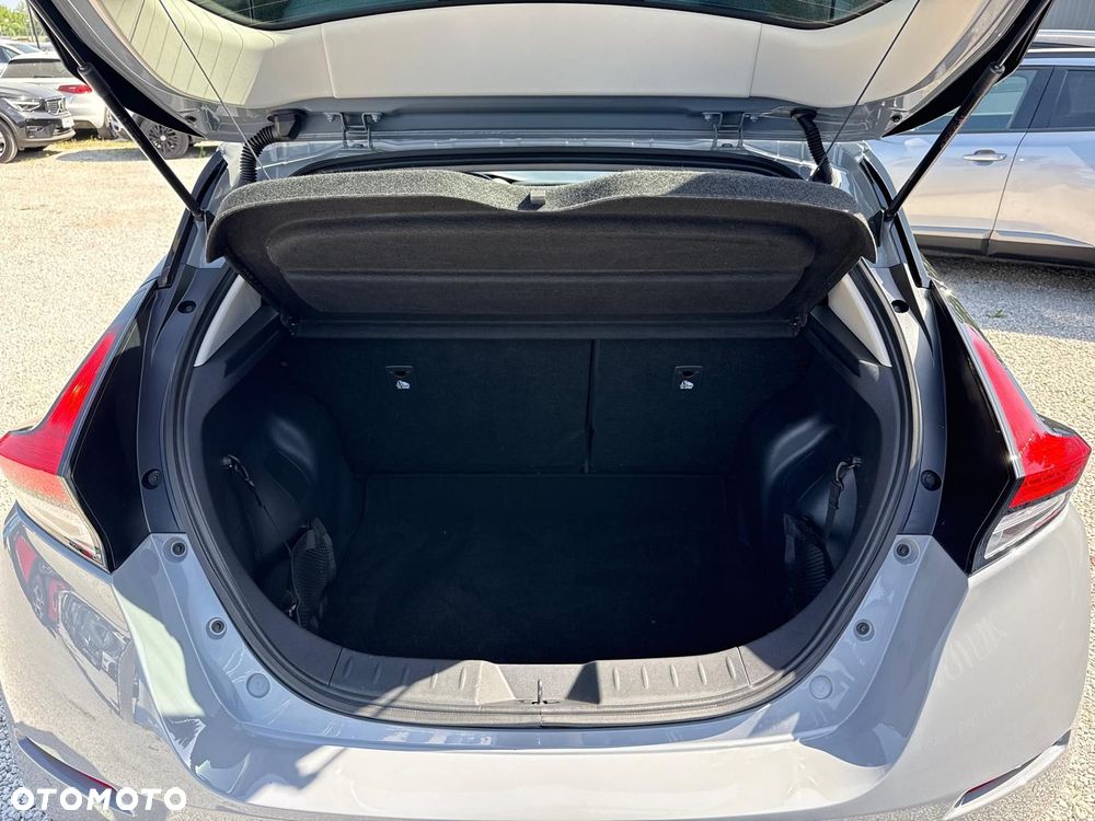 Nissan Leaf 40 kWh Acenta - 29