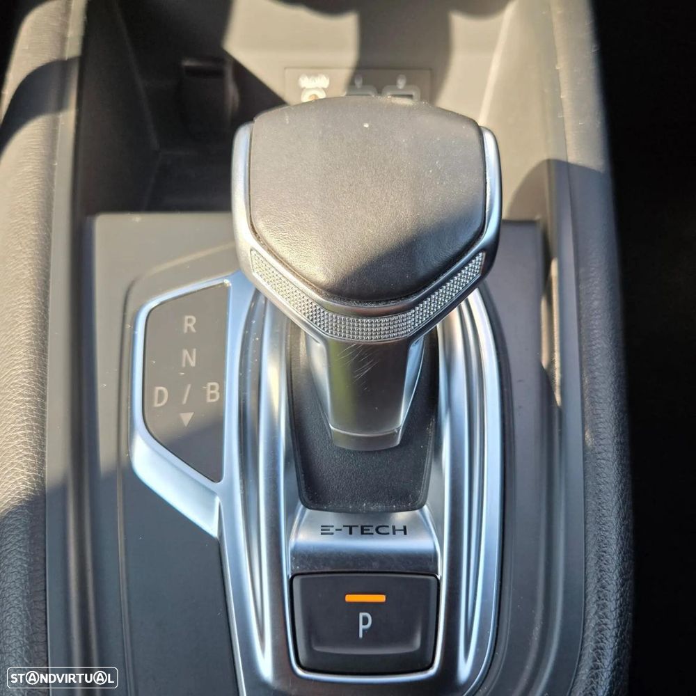 Renault Captur 1.6 E-Tech RS Line - 24