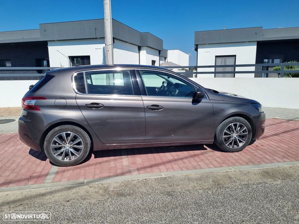 Peugeot 308 1.6 BlueHDi Allure - 3